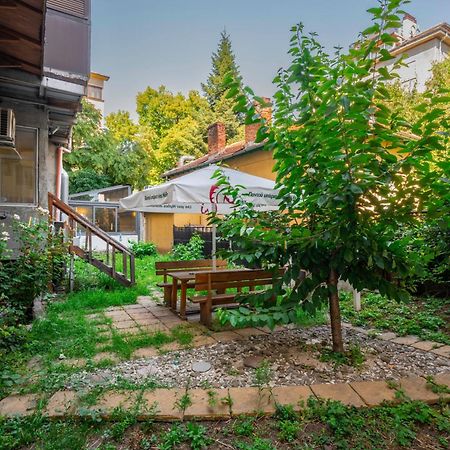 Sofia'S 1Bd Colourful Getaway Near Ndk Apartment Ngoại thất bức ảnh