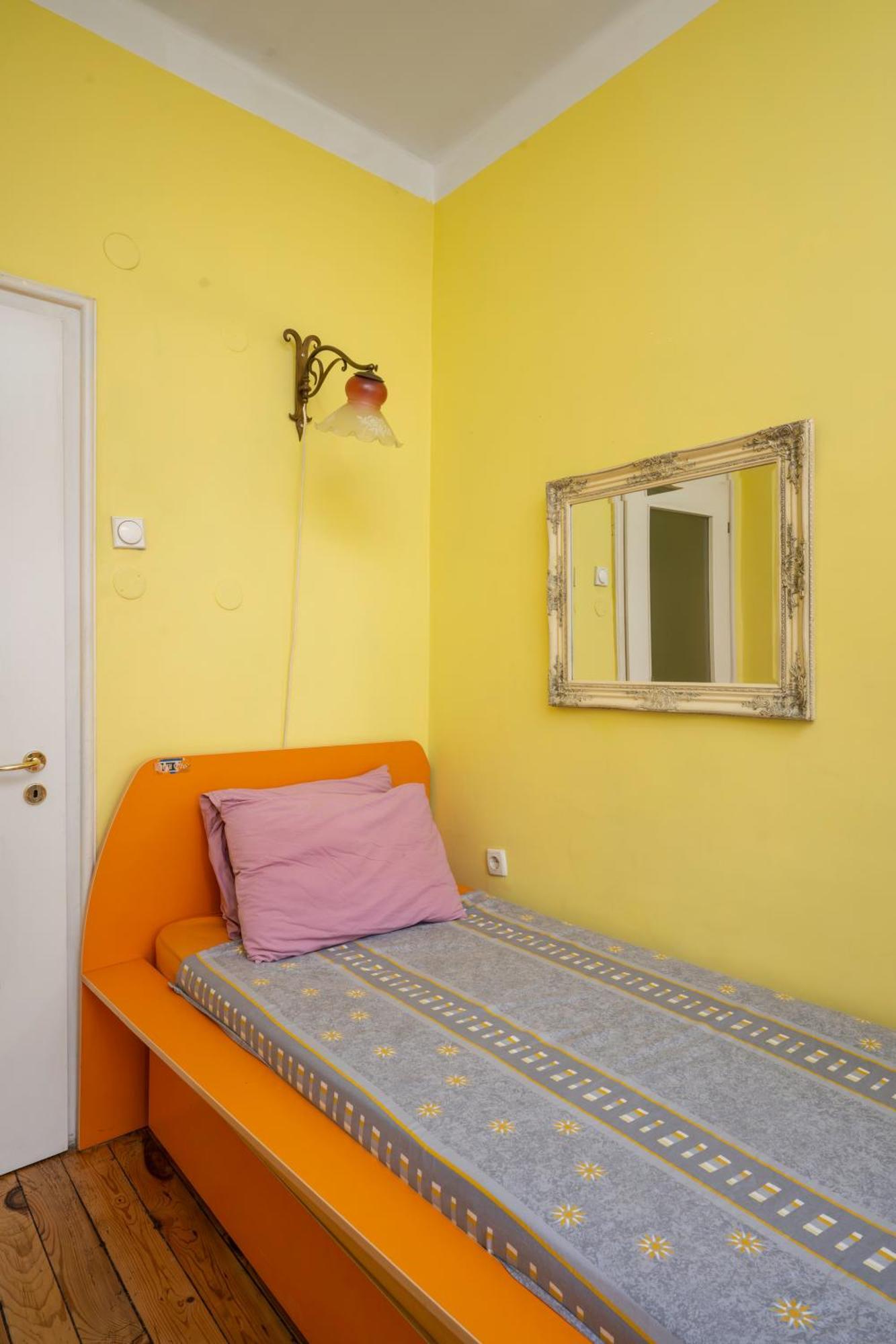 Sofia'S 1Bd Colourful Getaway Near Ndk Apartment Ngoại thất bức ảnh